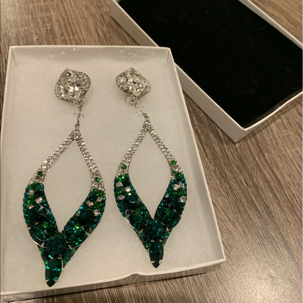 Stefanie Somers custom emerald pageant earrings